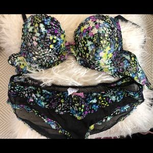 Victorias Secret DREAM ANGELS Push-up Bra 34C set